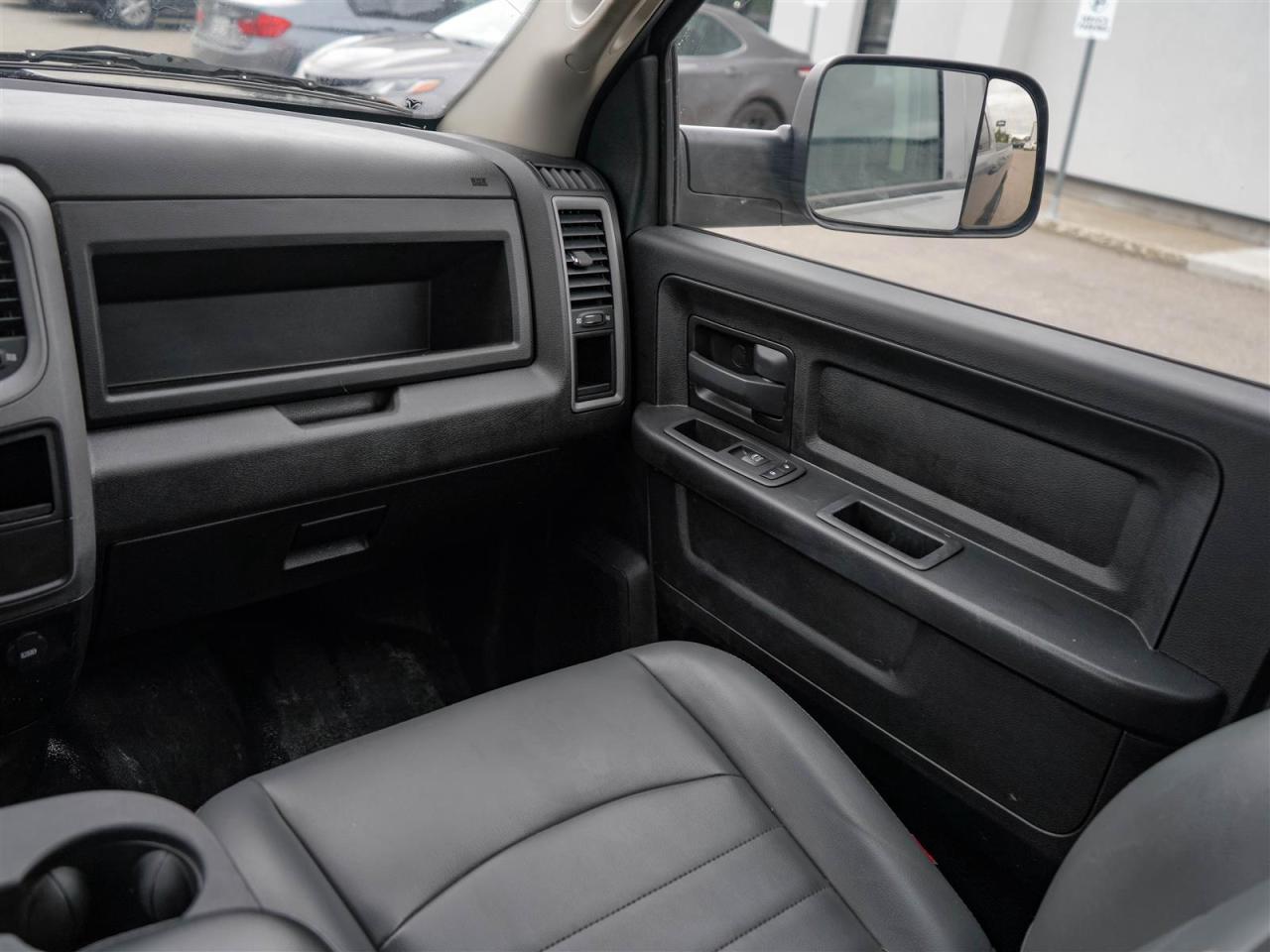 2022 RAM 1500 TRADEMAN | 5.7L 4x4 V8 | LEATHER | NO ACCIDENTS Photo