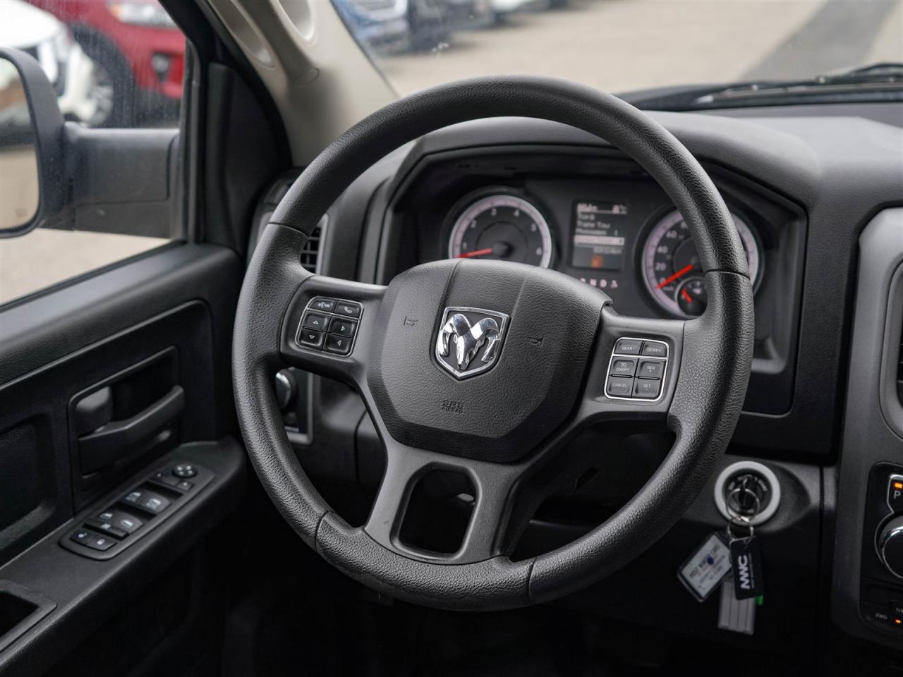 2022 RAM 1500 TRADEMAN | 5.7L 4x4 V8 | LEATHER | NO ACCIDENTS Photo