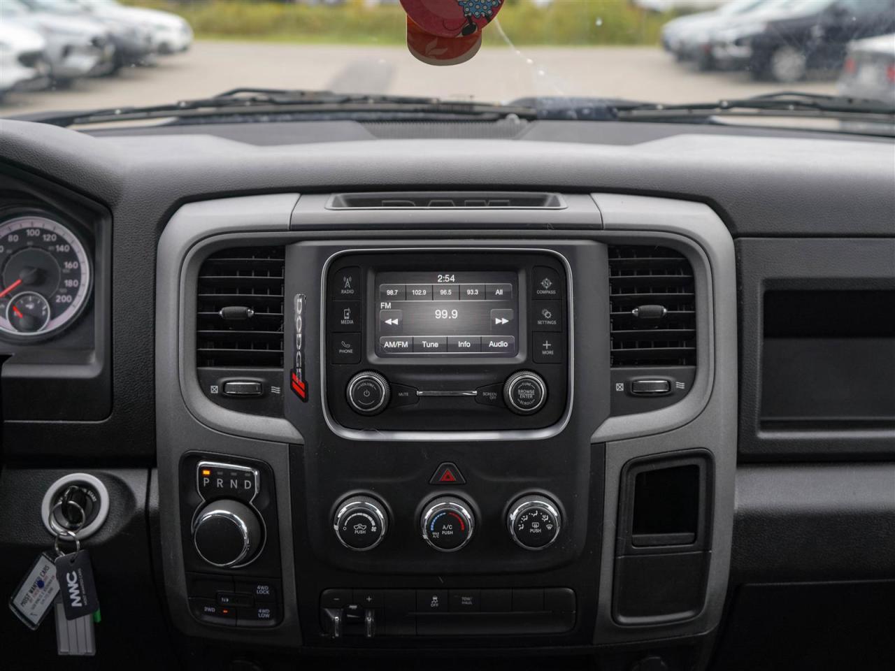 2022 RAM 1500 TRADEMAN | 5.7L 4x4 V8 | LEATHER | NO ACCIDENTS Photo