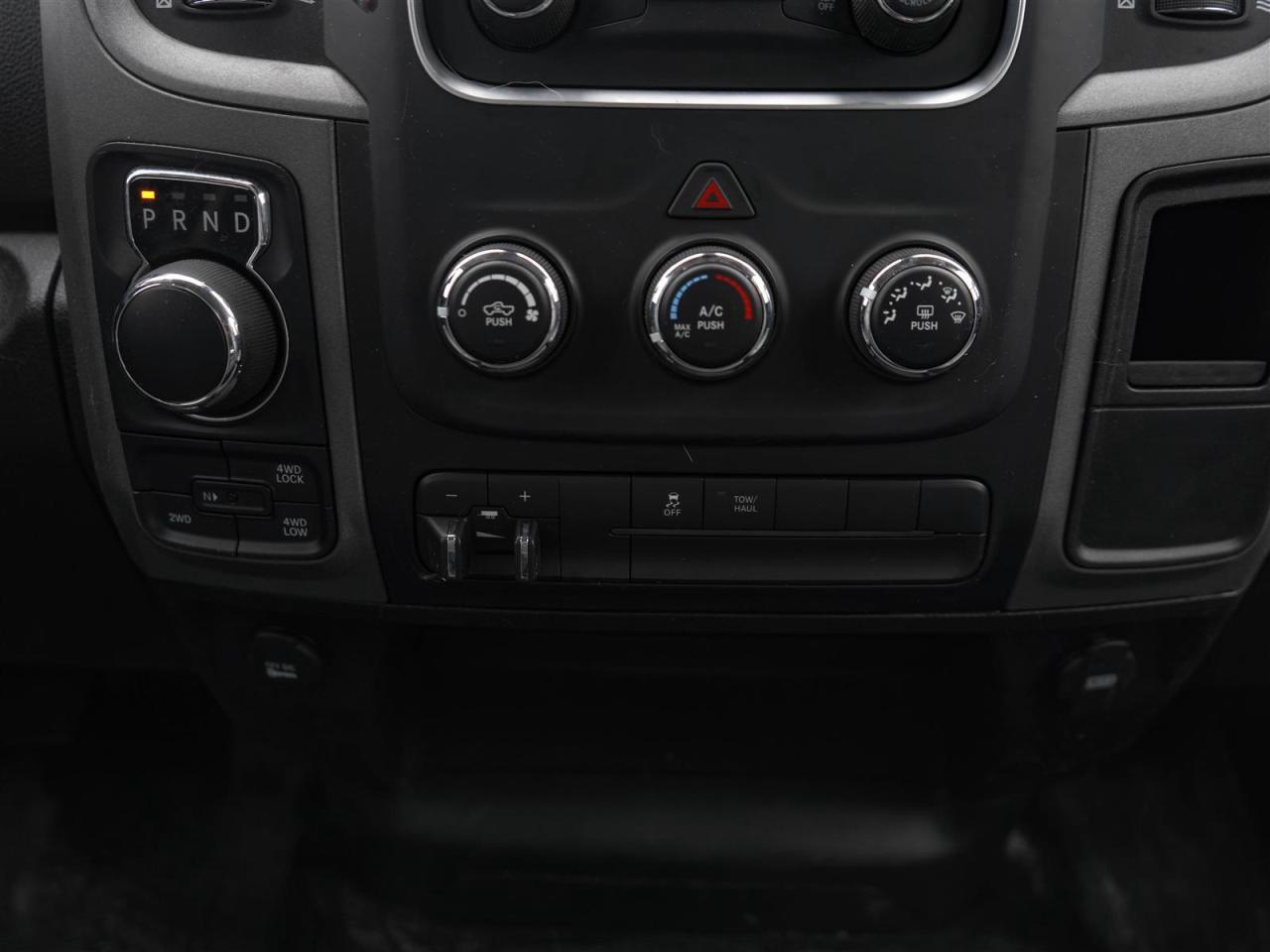 2022 RAM 1500 TRADEMAN | 5.7L 4x4 V8 | LEATHER | NO ACCIDENTS Photo