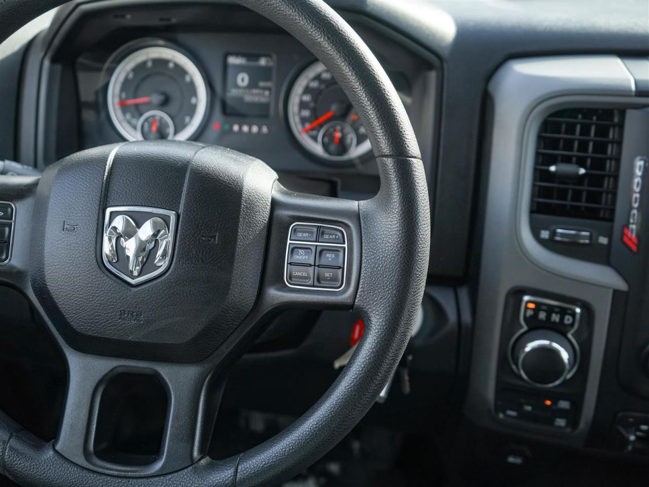 2022 RAM 1500 5.7L 4x4 V8 | LEATHER | NO ACCIDENTS Photo