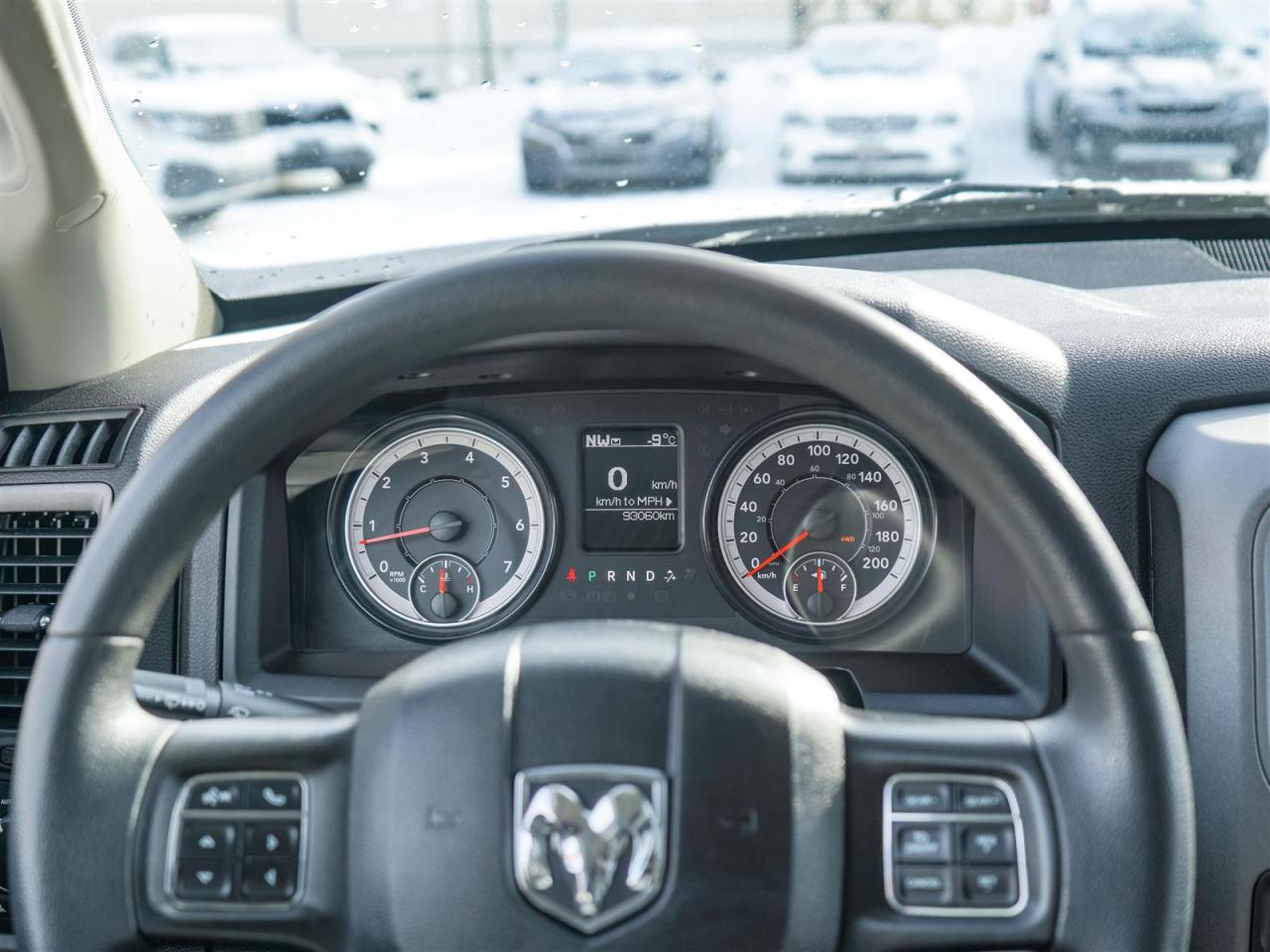 2022 RAM 1500 5.7L 4x4 V8 | LEATHER | NO ACCIDENTS Photo