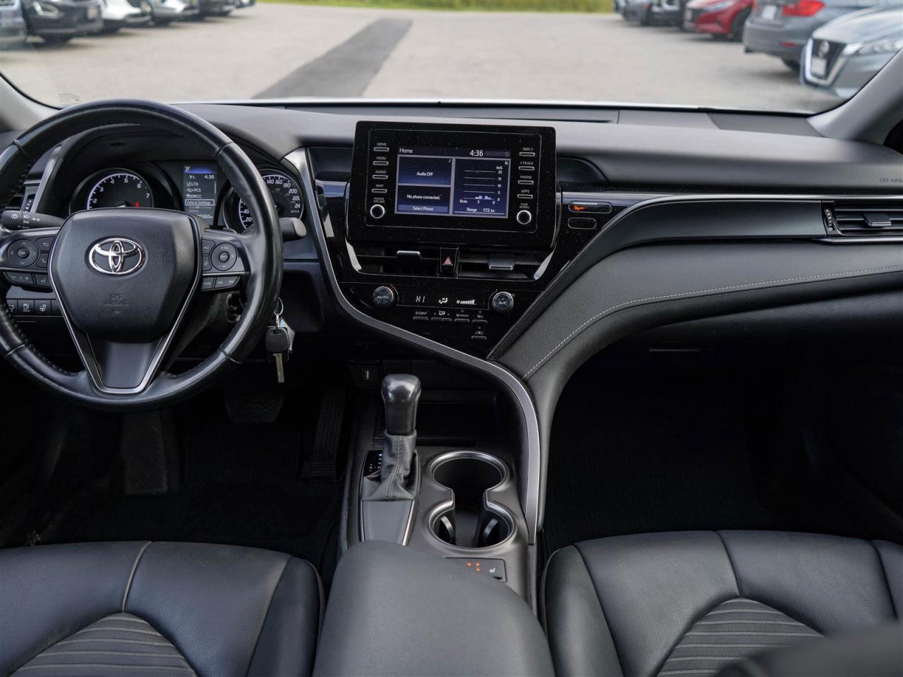 2022 Toyota Camry SE | NO ACCIDENTS | LEATHER | APP CONNECT Photo