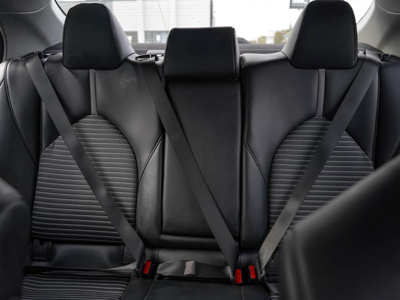 2022 Toyota Camry SE | NO ACCIDENTS | LEATHER | APP CONNECT Photo