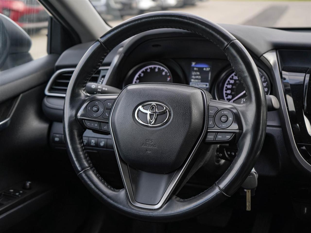 2022 Toyota Camry SE | NO ACCIDENTS | LEATHER | APP CONNECT Photo