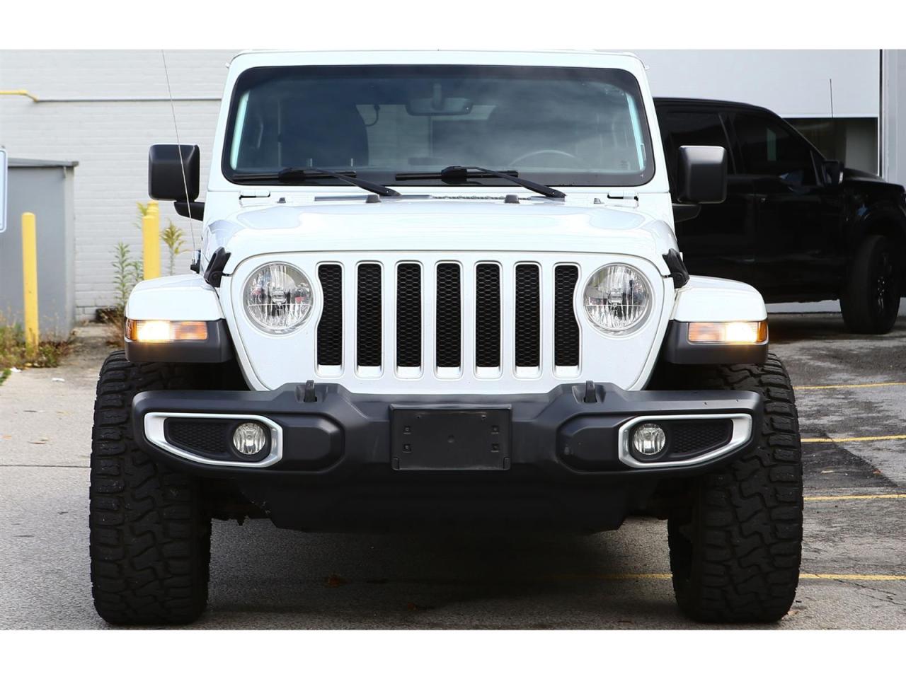 2019 Jeep Wrangler Unlimited Sahara Photo