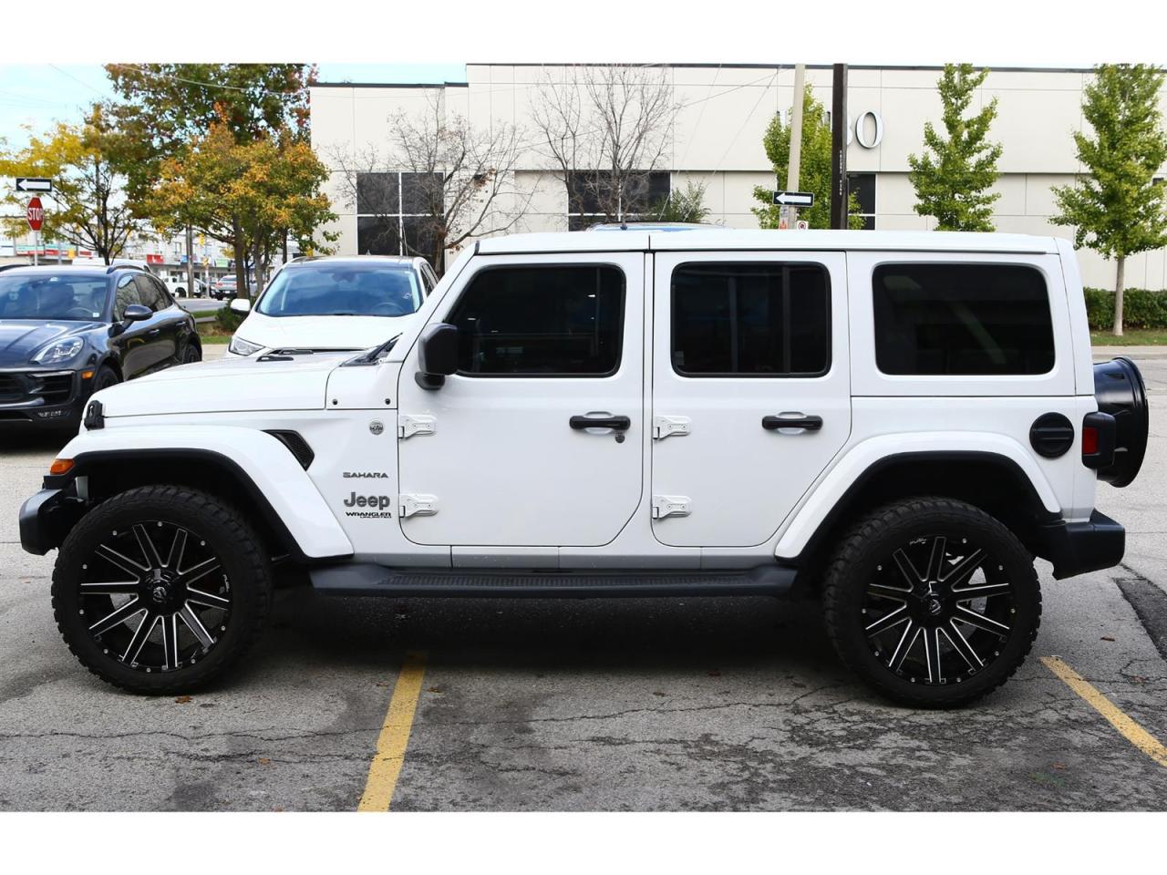 2019 Jeep Wrangler Unlimited Sahara Photo