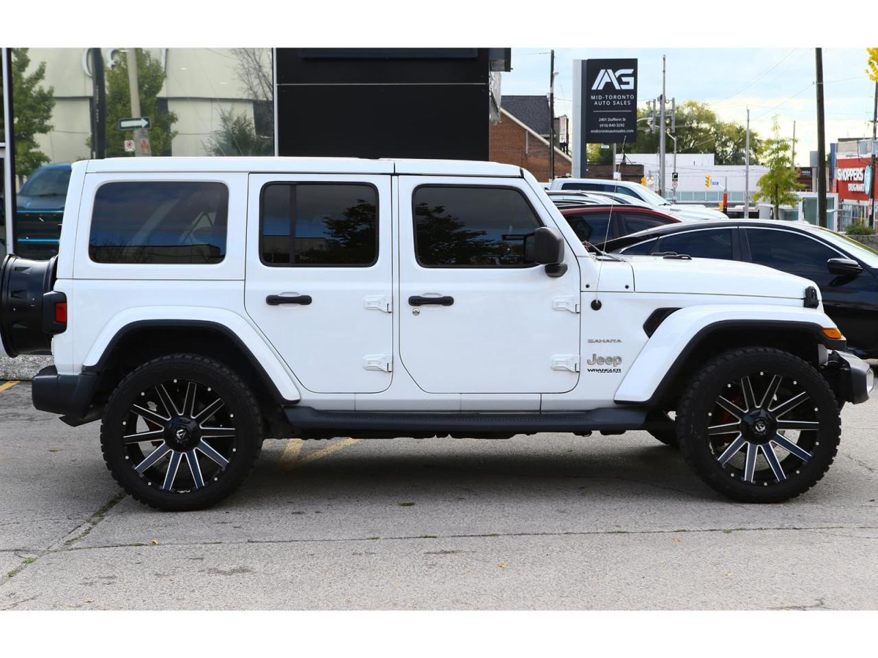 2019 Jeep Wrangler Unlimited Sahara Photo