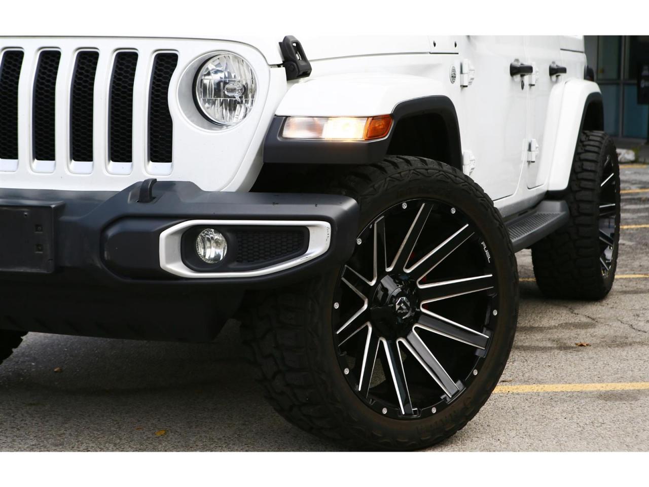 2019 Jeep Wrangler Unlimited Sahara Photo