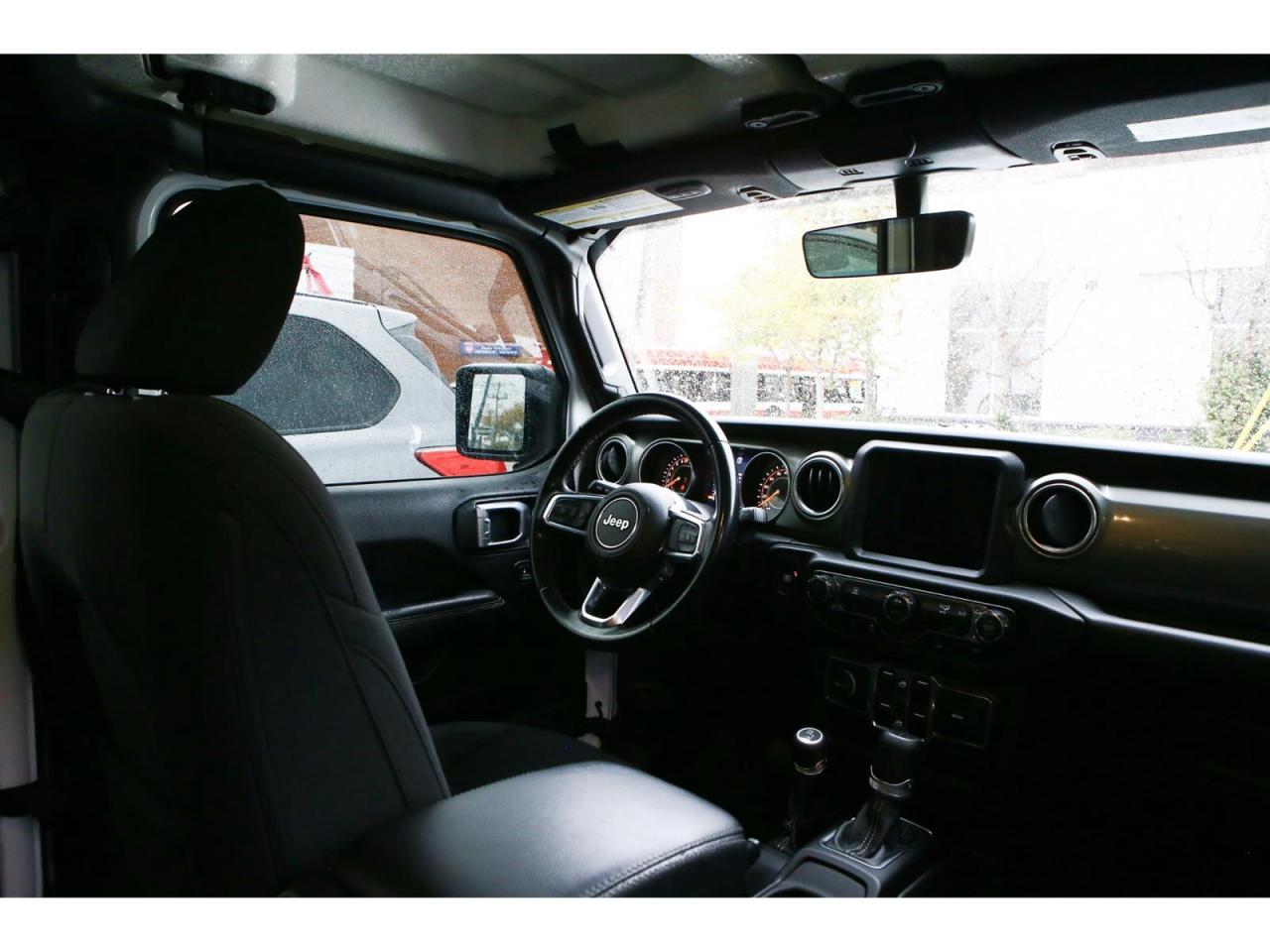 2019 Jeep Wrangler Unlimited Sahara Photo