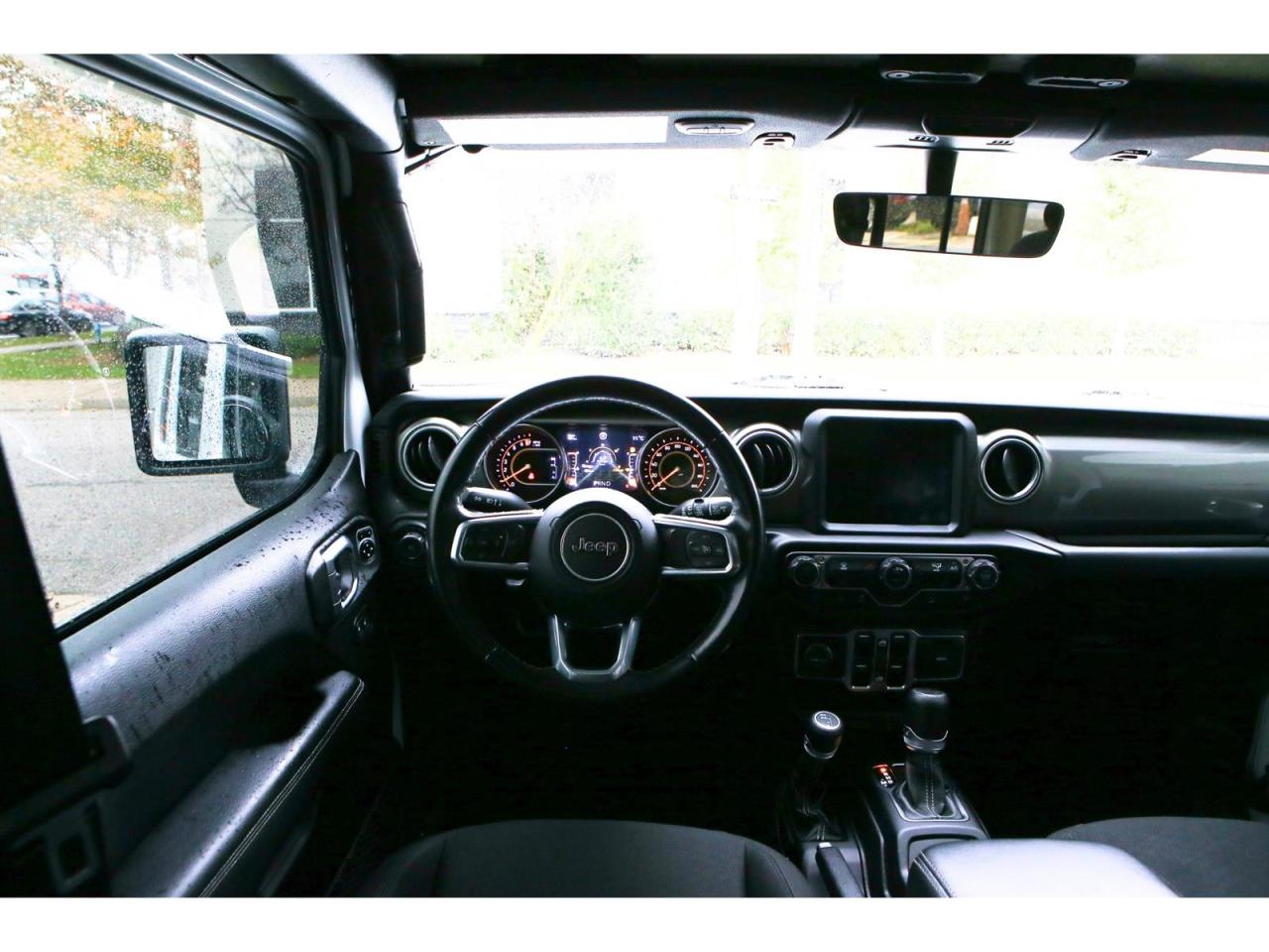 2019 Jeep Wrangler Unlimited Sahara Photo