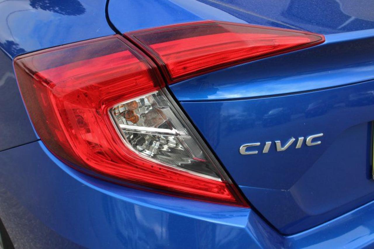 2021 Honda Civic LX*Low Ks*Heated Seats*Bluetooth*Rear Cam*FWD - Photo #4