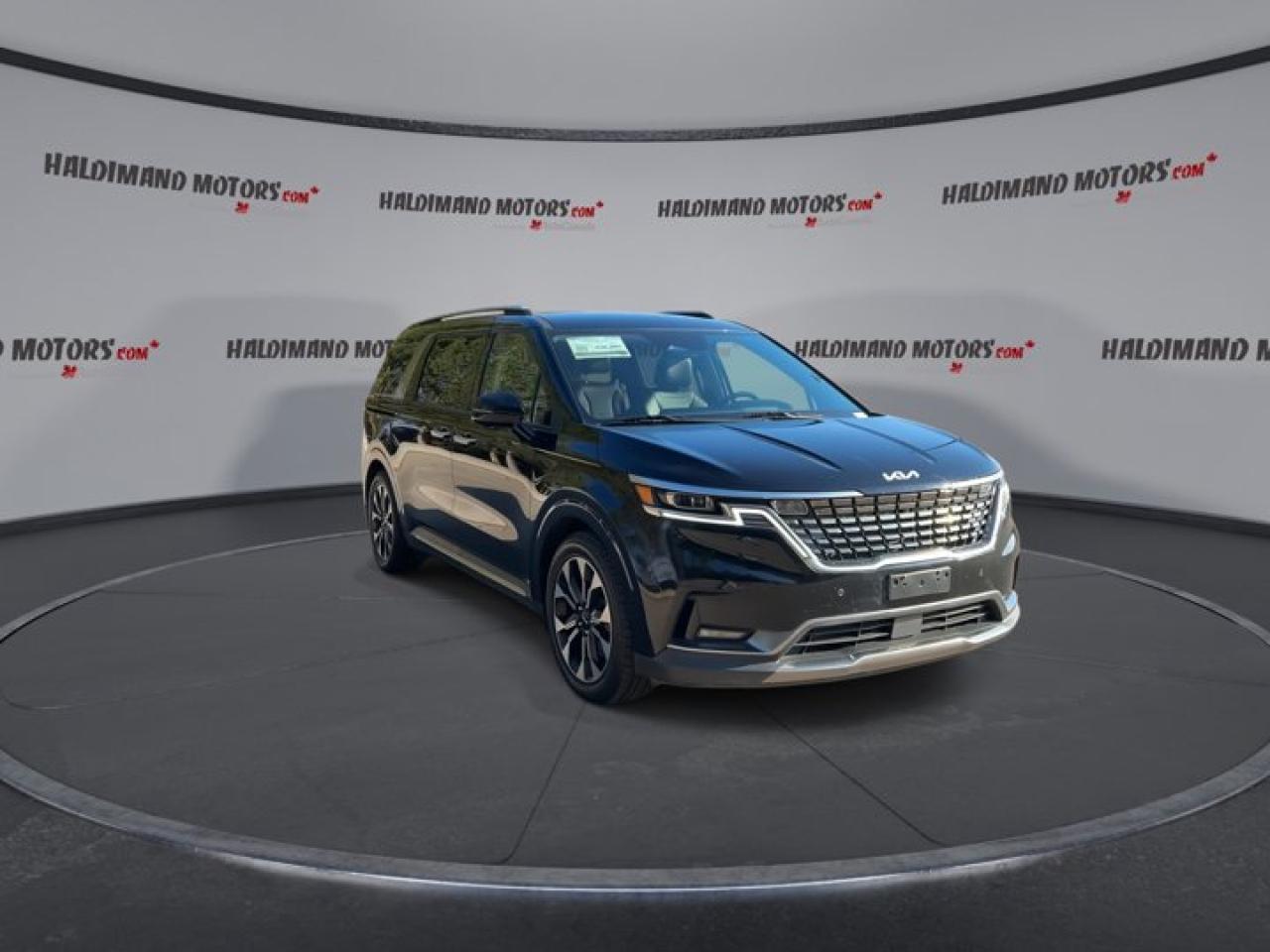 2023 Kia Carnival EX FWD 2nd Row Captain Seats | Leather Seats | 360 Camera Photo