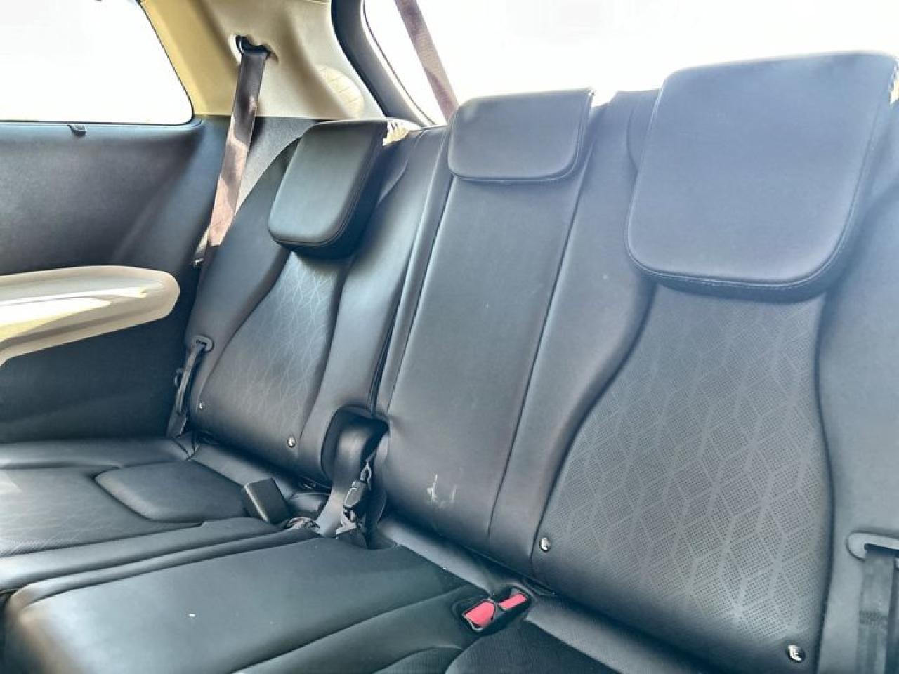 2023 Kia Carnival EX FWD 2nd Row Captain Seats | Leather Seats | 360 Camera Photo