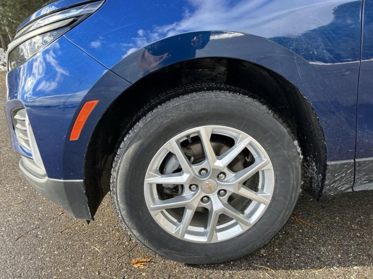 2022 Chevrolet Equinox AWD LT Photo