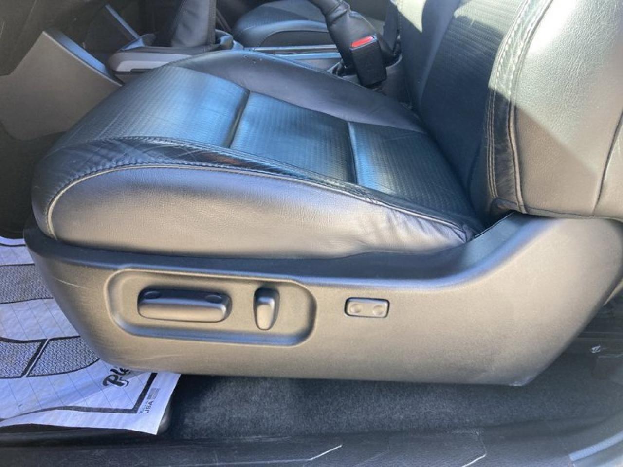 2021 Toyota Tacoma TRD Sport Premium Manual 4x4 | Sunroof | Leather | Nav | Photo