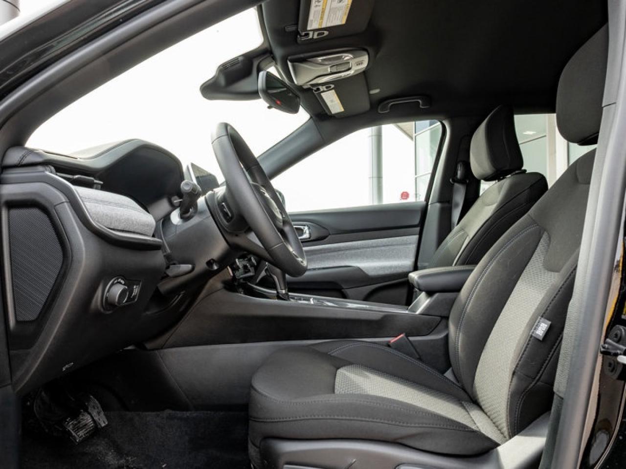 2026 Jeep Compass Sport Photo