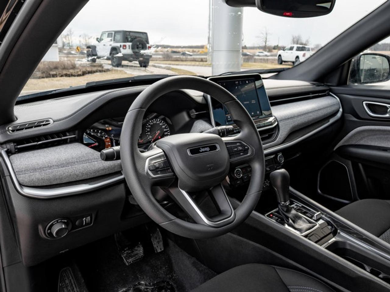 2026 Jeep Compass Sport Photo
