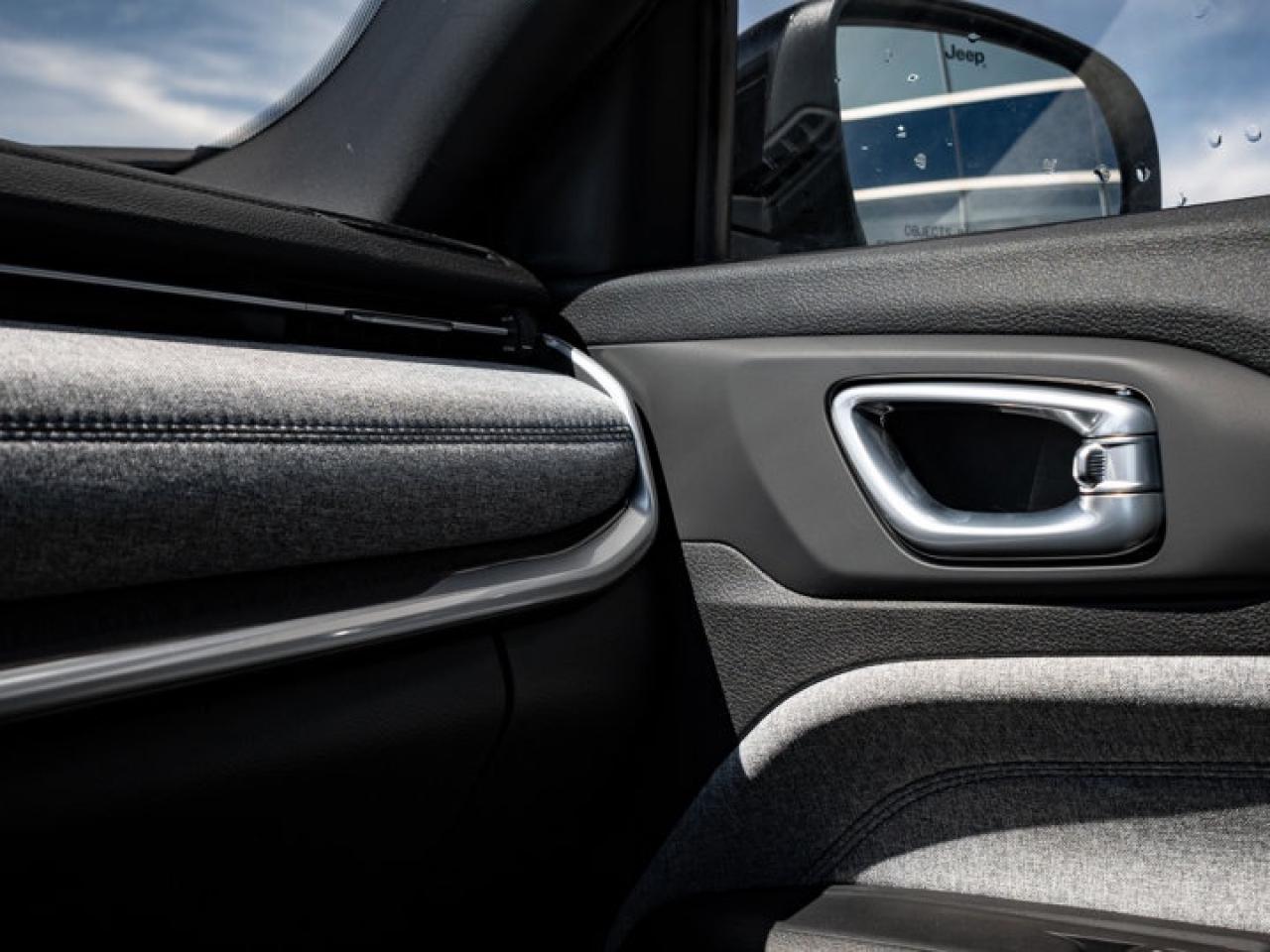 2026 Jeep Compass Sport Photo