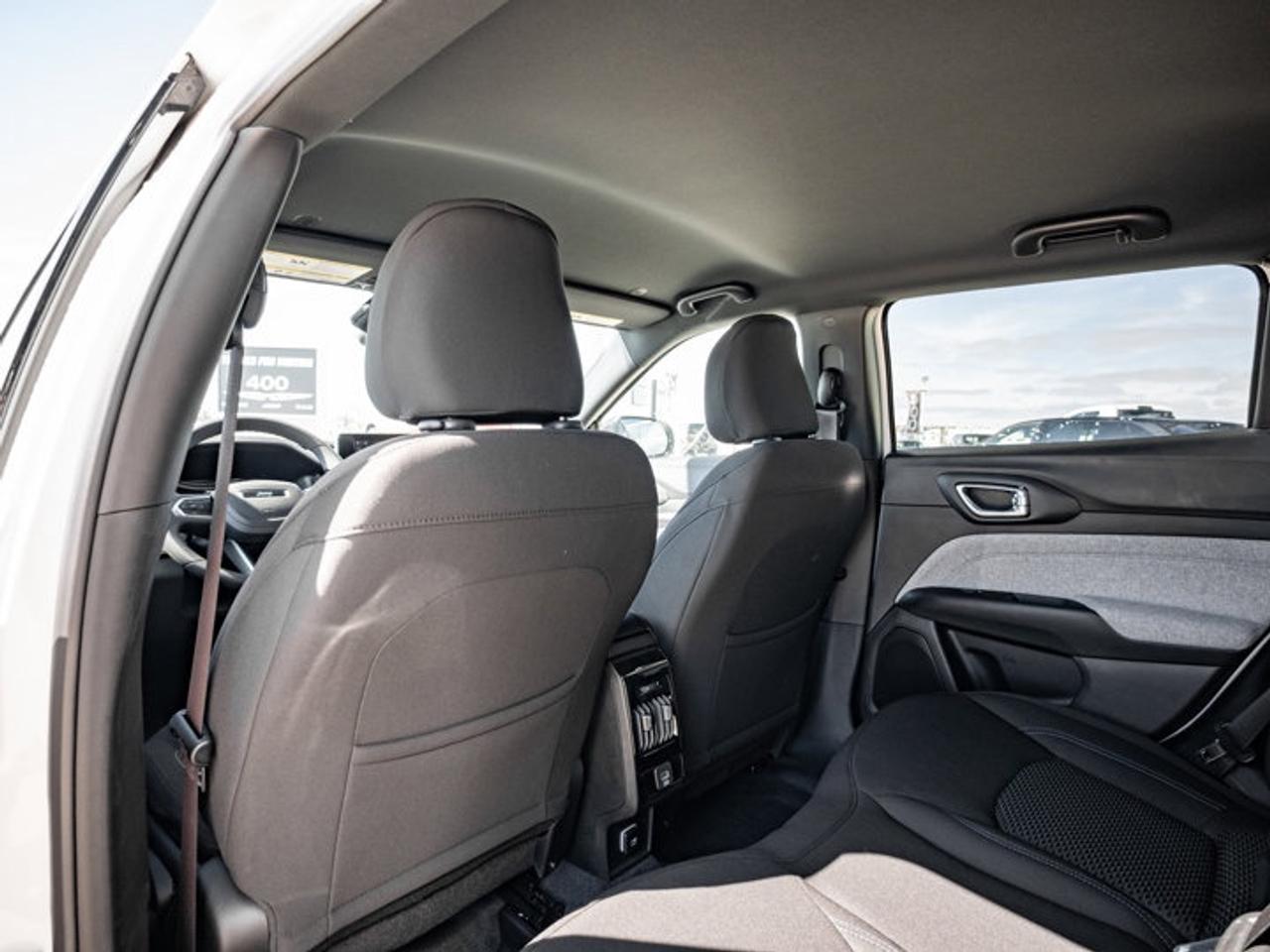 2026 Jeep Compass Sport Photo
