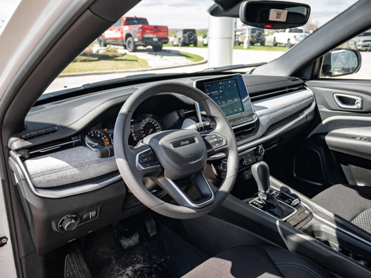 2026 Jeep Compass Sport Photo