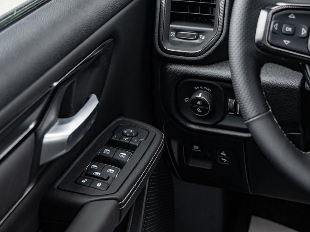 2026 RAM 1500 SPORT Photo