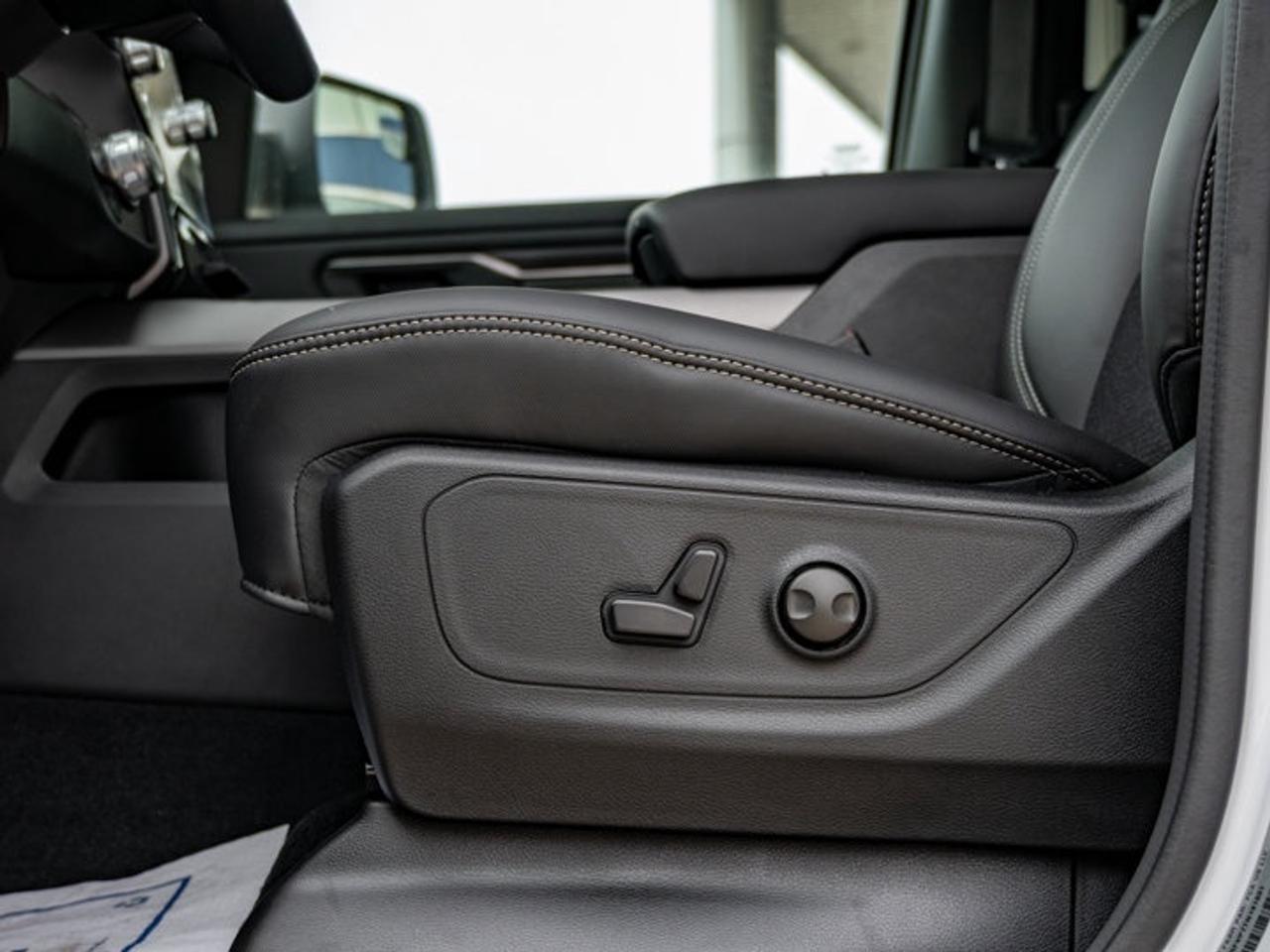 2026 RAM 1500 SPORT Photo