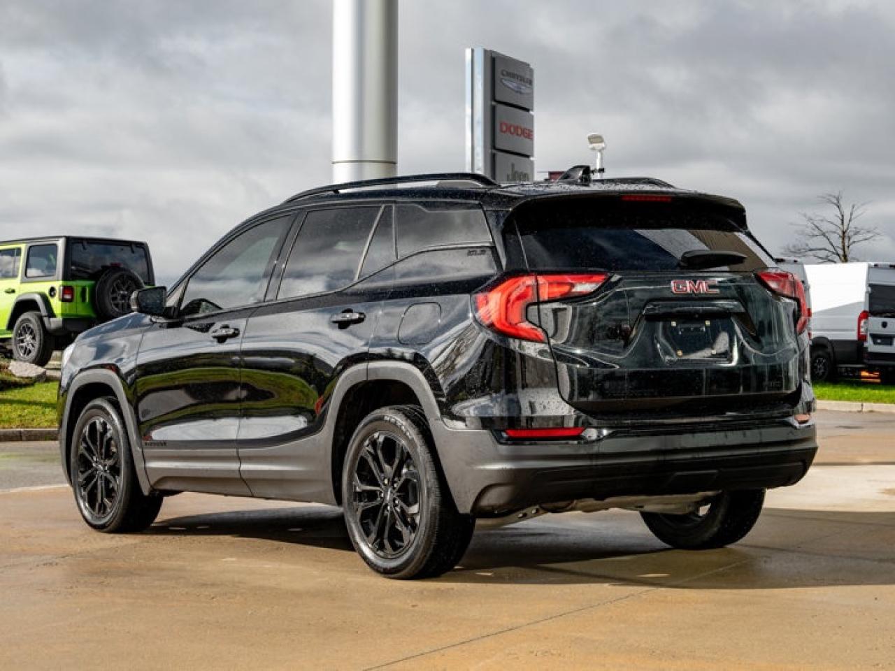 2021 GMC Terrain SLE Photo