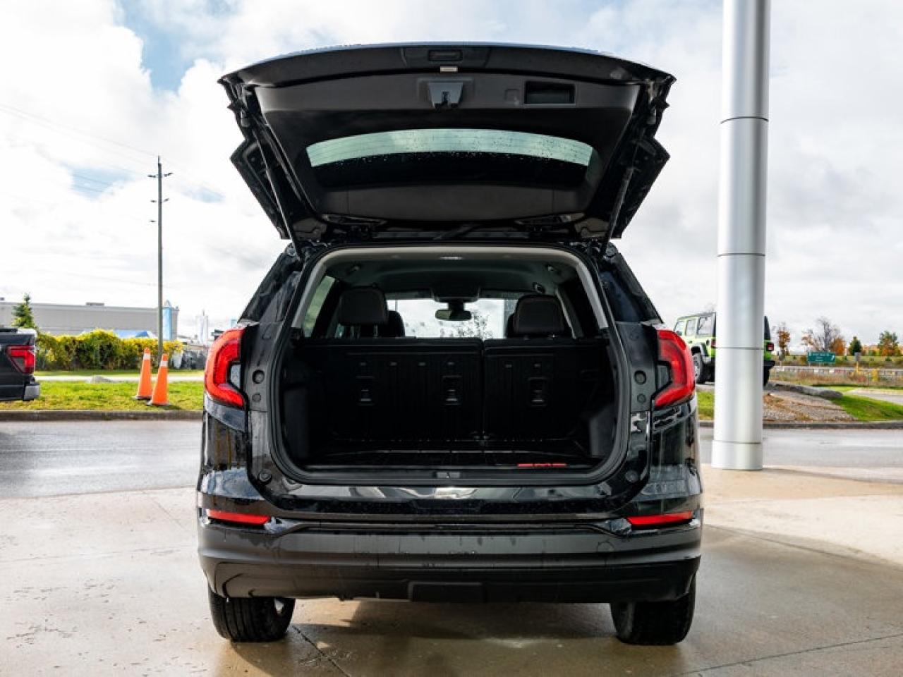 2021 GMC Terrain SLE Photo