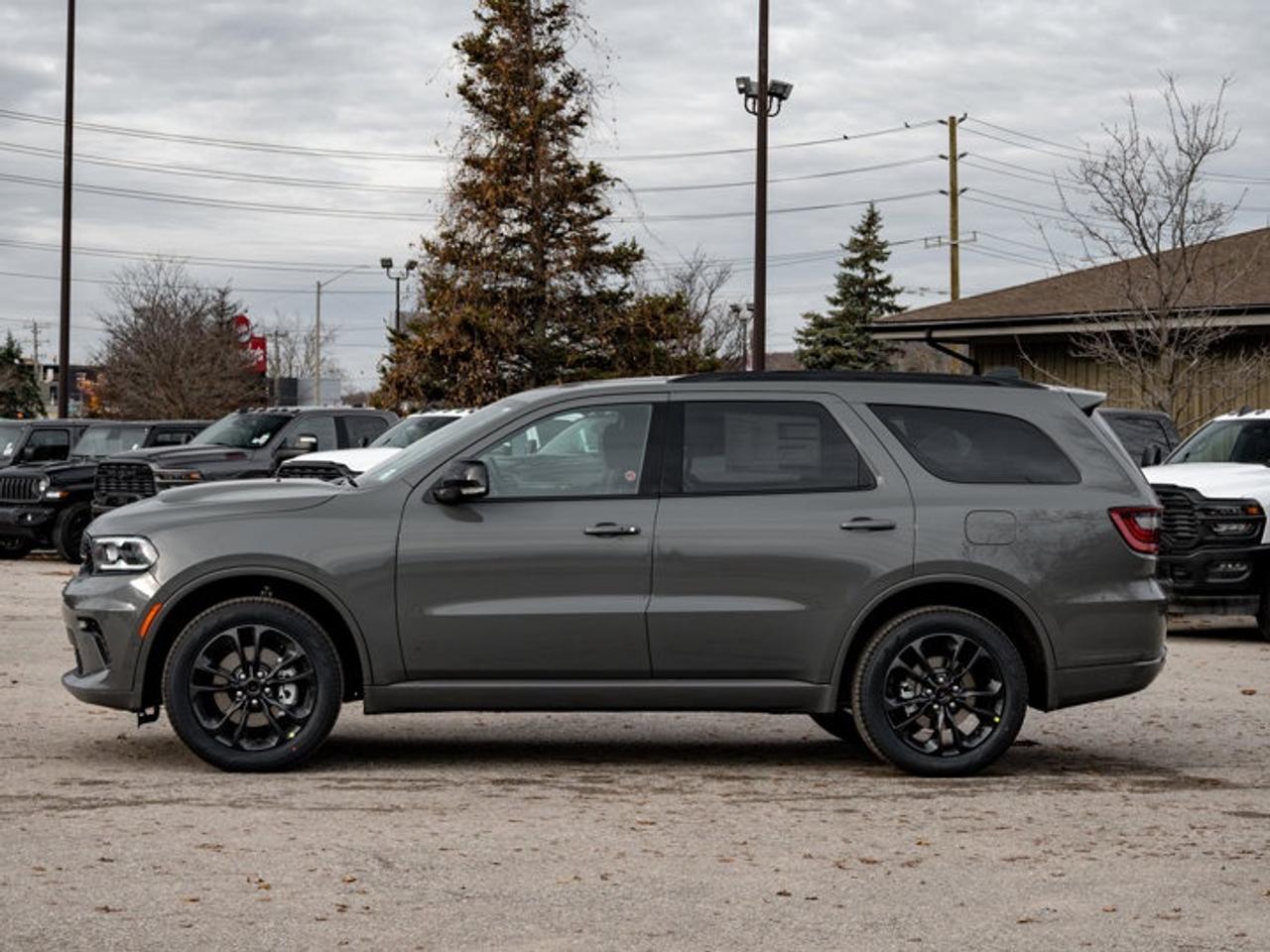 2026 Dodge Durango GT Plus Photo4