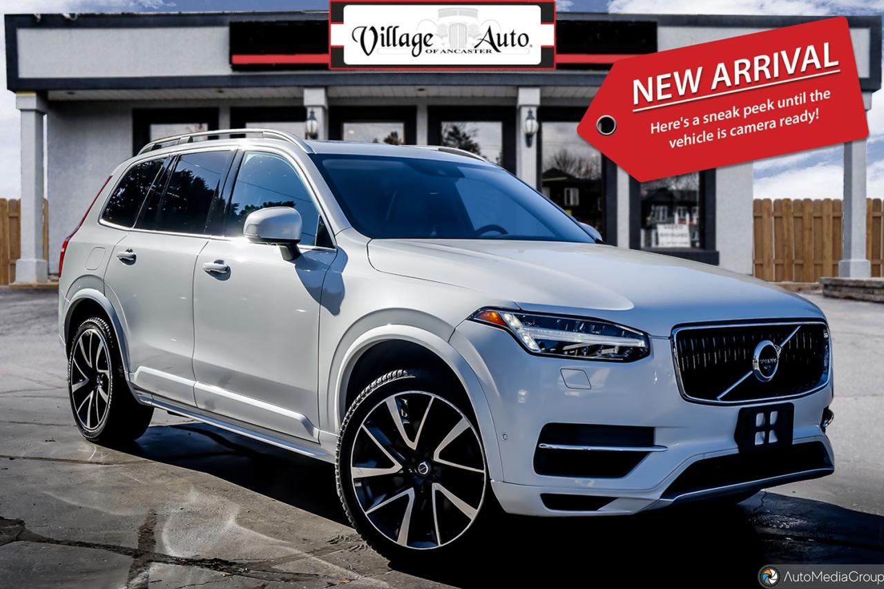 2019 Volvo XC90 T8 eAWD Plug-In Hybrid Momentum - Photo #1