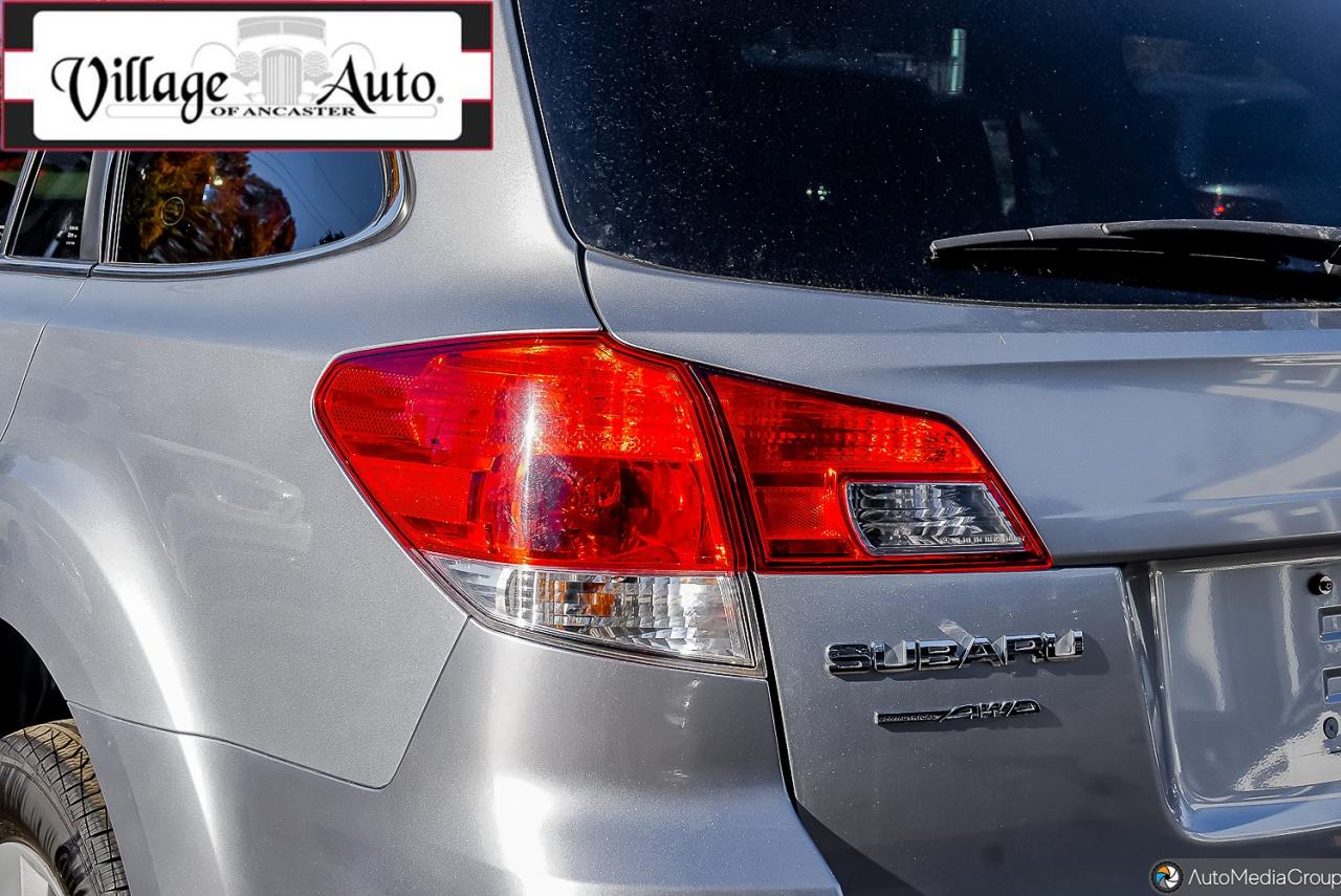 2012 Subaru Outback 2.5i Touring - Photo #6