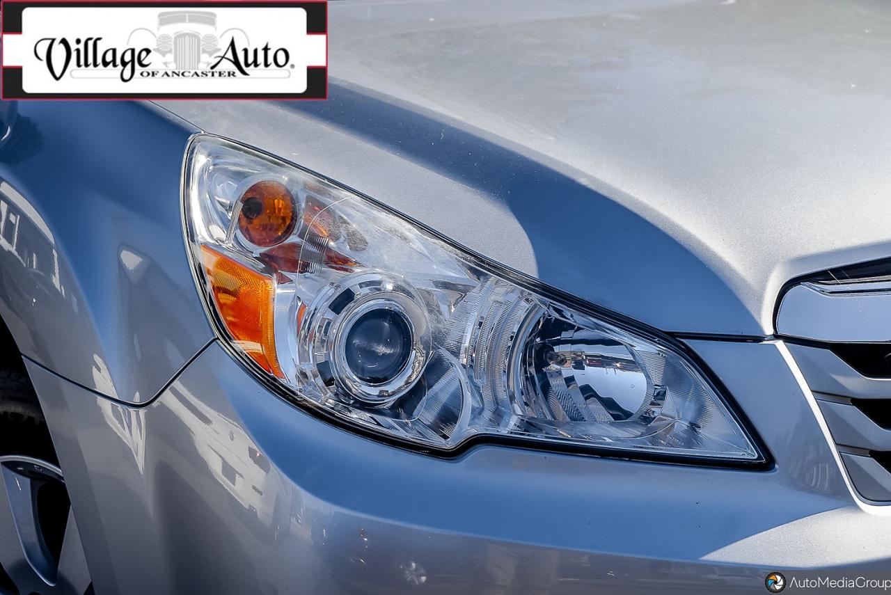2012 Subaru Outback 2.5i Touring - Photo #2