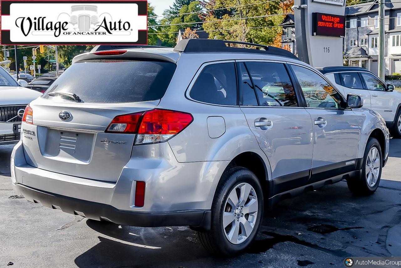 2012 Subaru Outback 2.5i Touring - Photo #4