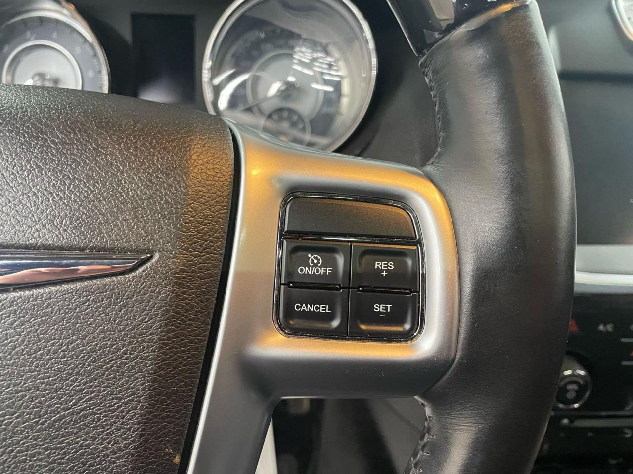 2013 Chrysler 300 300C