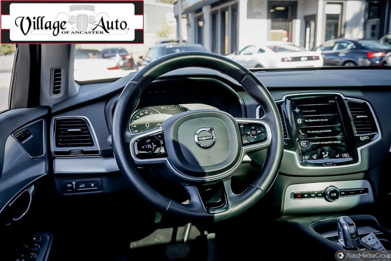 2019 Volvo XC90 T8 eAWD Plug-In Hybrid Momentum