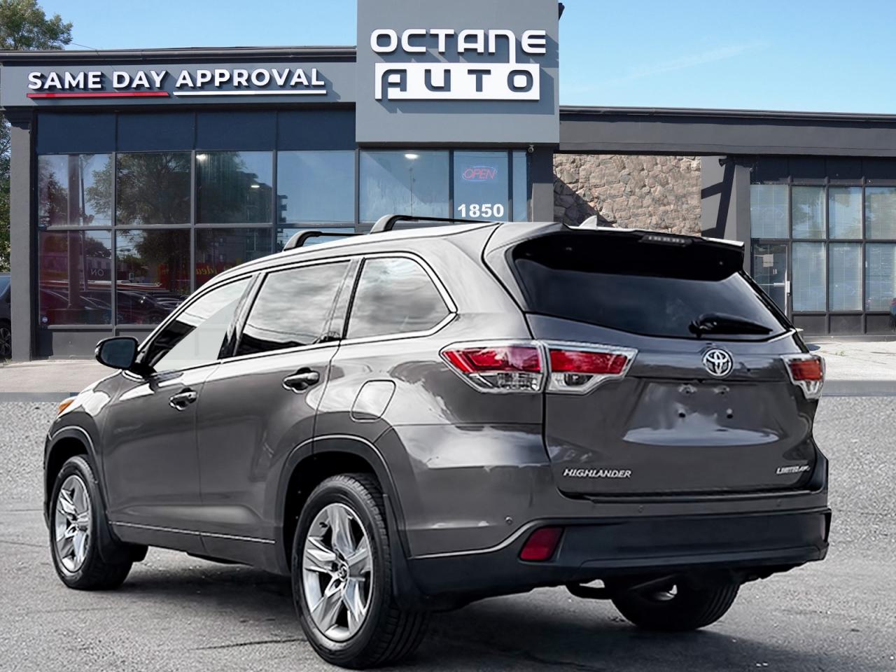 2016 Toyota Highlander Limited AWD V6 - Photo #4