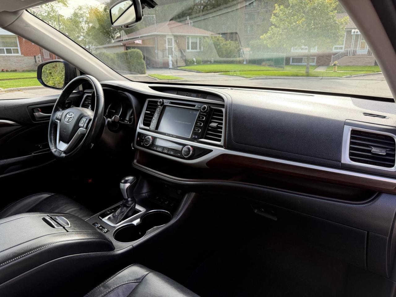 2016 Toyota Highlander Limited AWD V6 - Photo #13