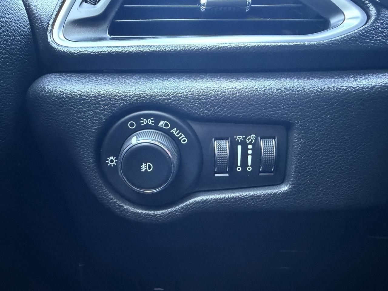 2019 Chrysler Pacifica Touring Plus - Photo #27