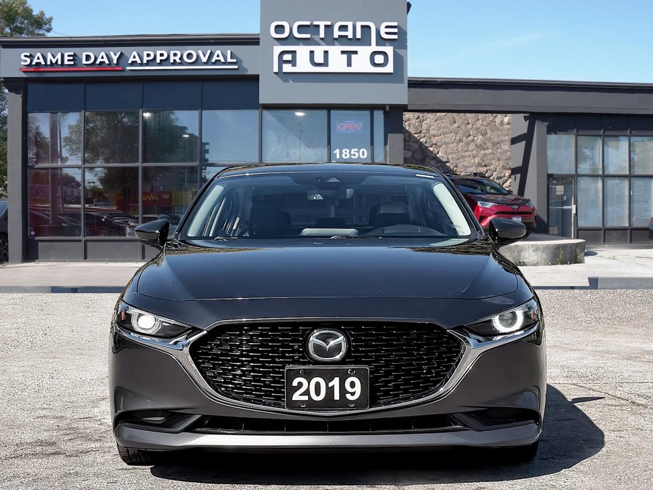 2019 Mazda MAZDA3 GT - Photo #2