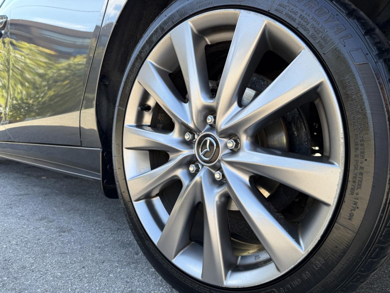 2019 Mazda MAZDA3 GT - Photo #8