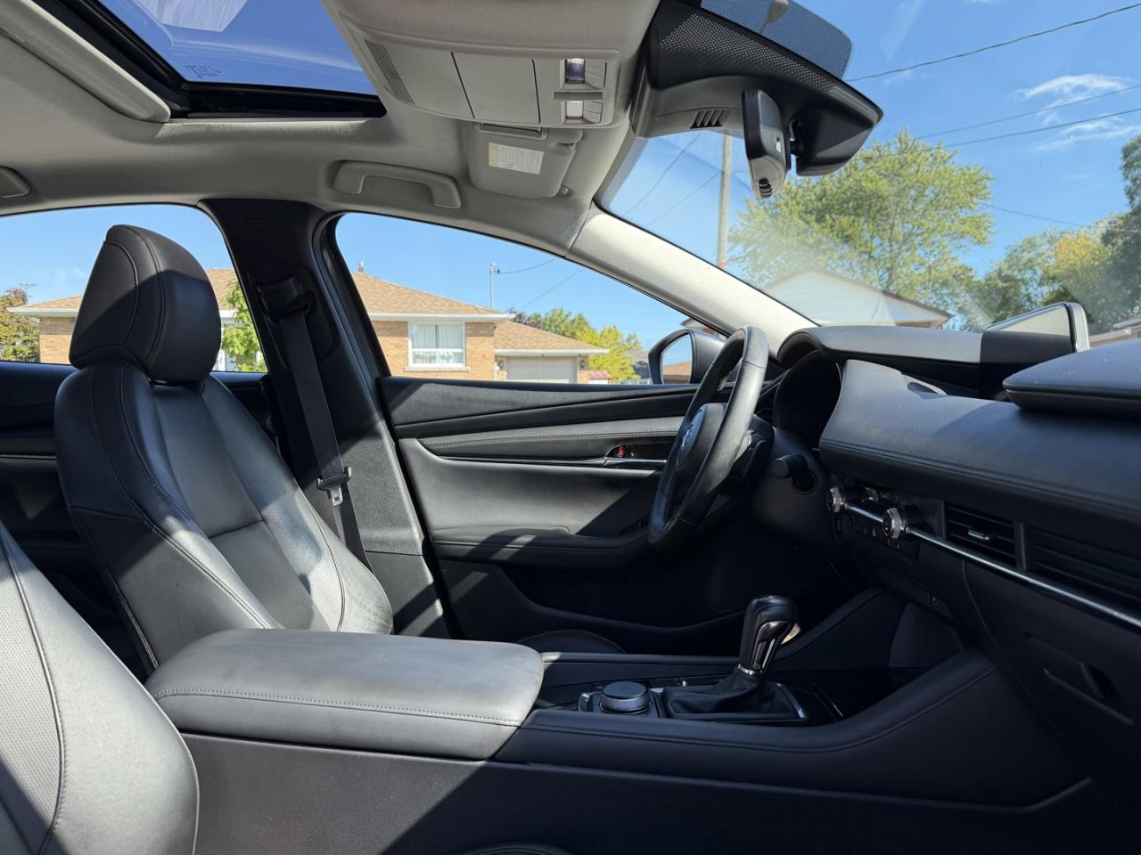 2019 Mazda MAZDA3 GT - Photo #11