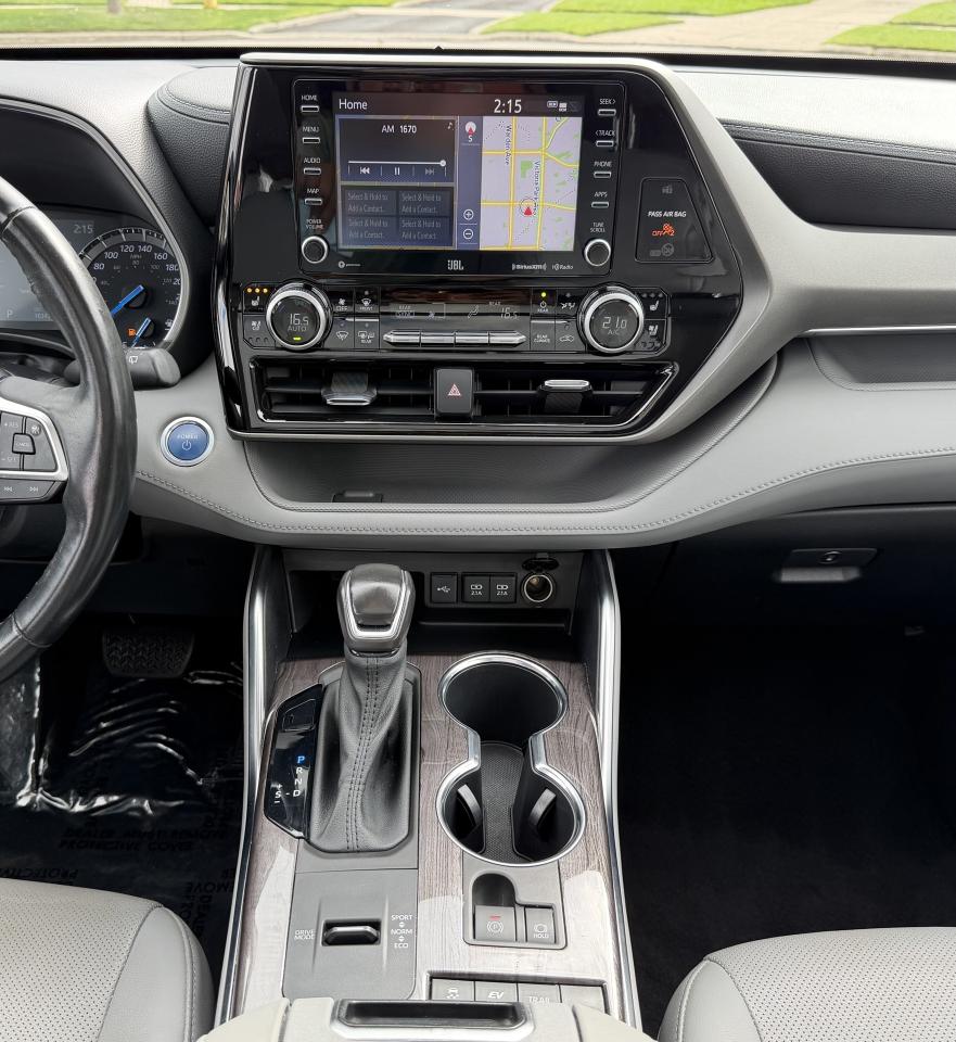2021 Toyota Highlander HYBRID Limited AWD - Photo #15