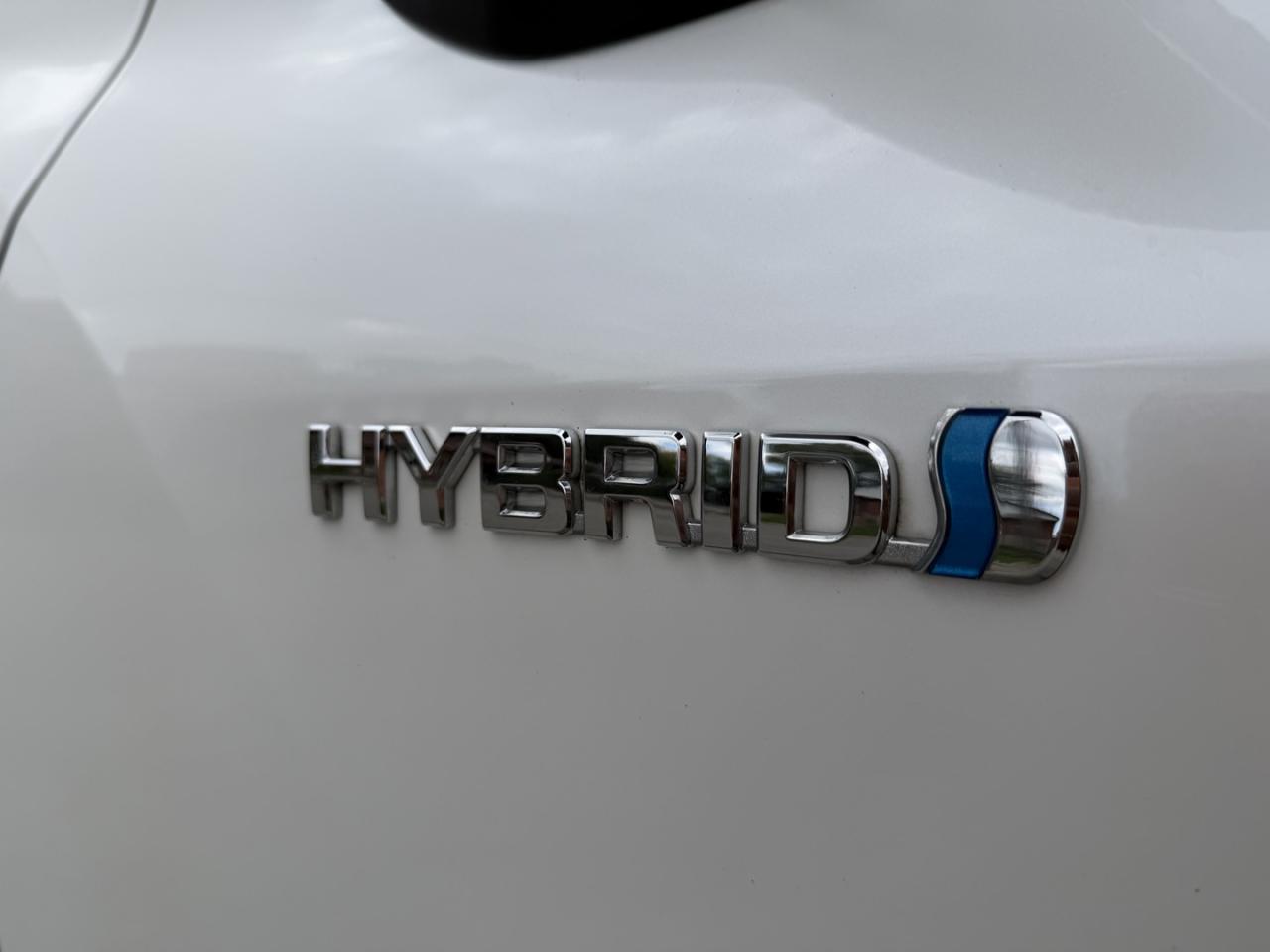 2021 Toyota Highlander HYBRID Limited AWD - Photo #28