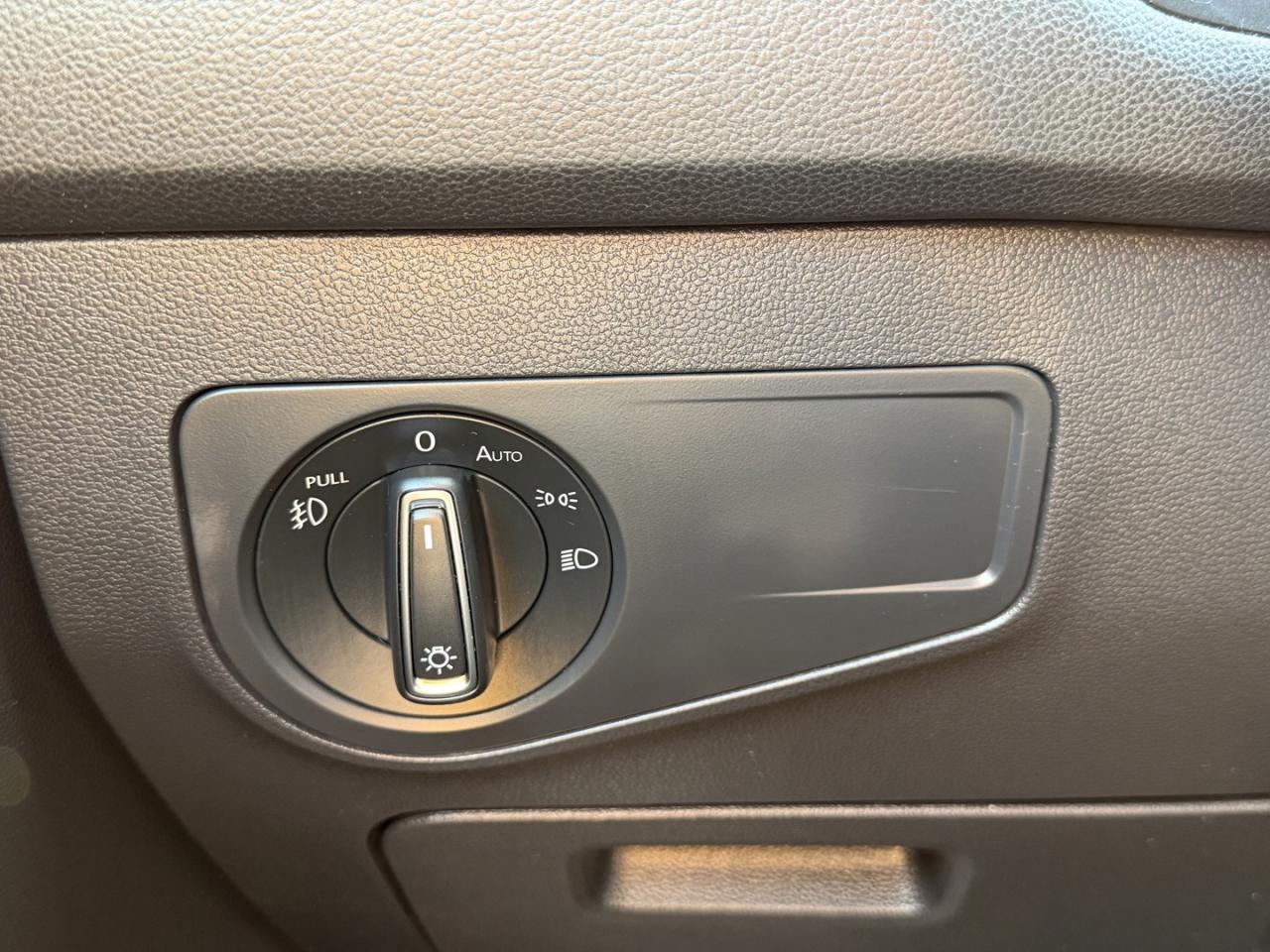 2021 Volkswagen Tiguan Highline 4MOTION - Photo #25