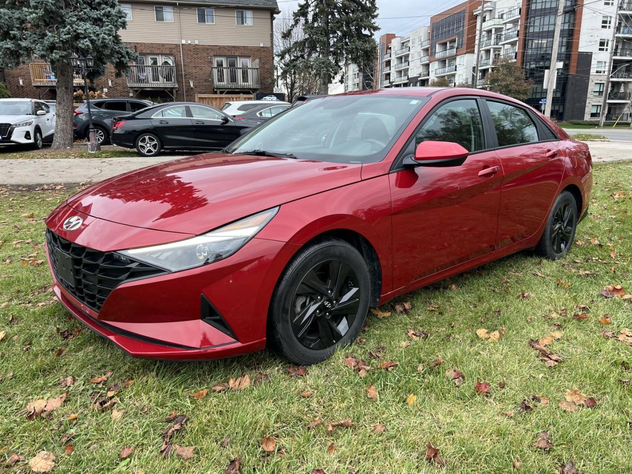 2022 Hyundai Elantra 