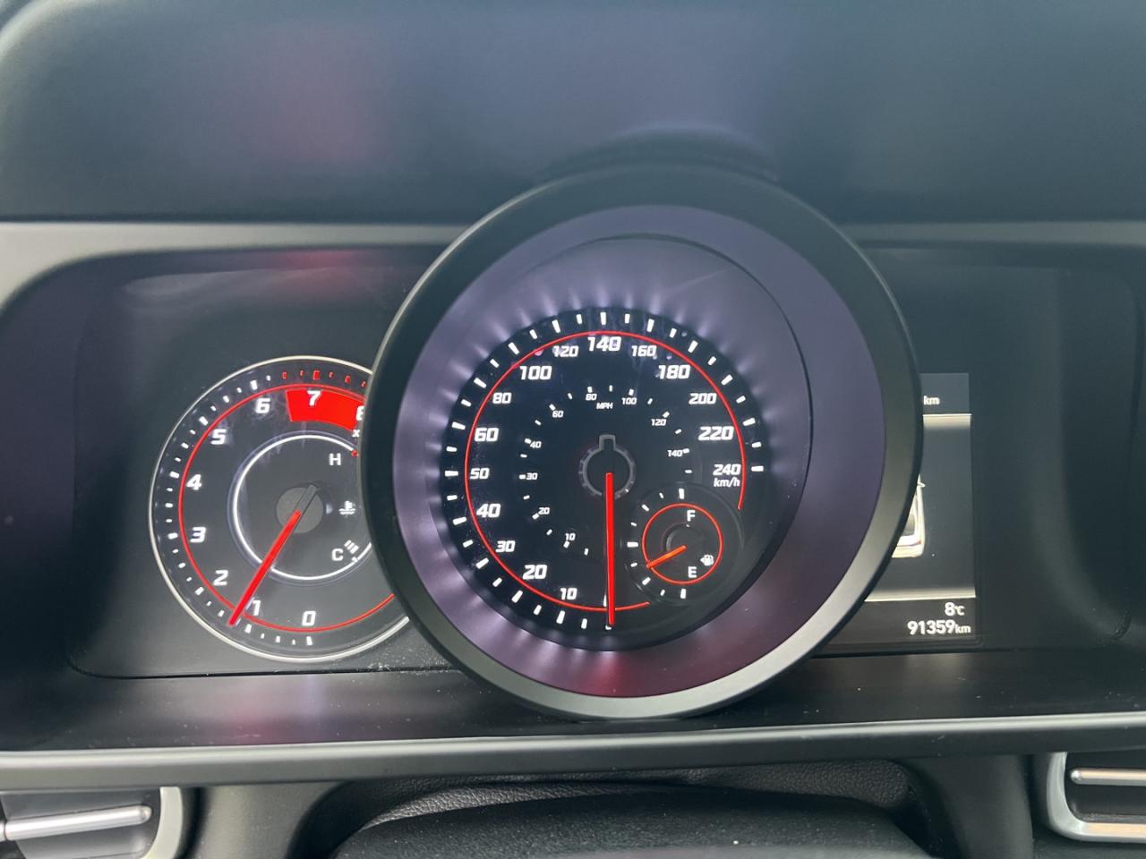 2022 Hyundai Elantra Preferred w/Sun & Tech Package *ONE OWNER / Clean Carfax - Photo #14