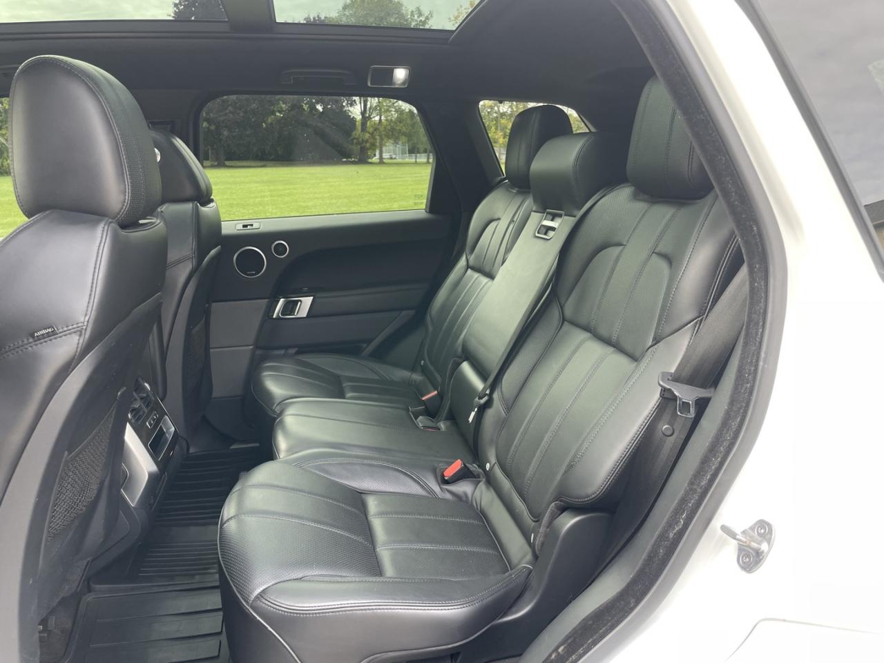 2016 Land Rover Range Rover Sport Td6 HSE * Dealer Serviced / Clean Carfax - Photo #13