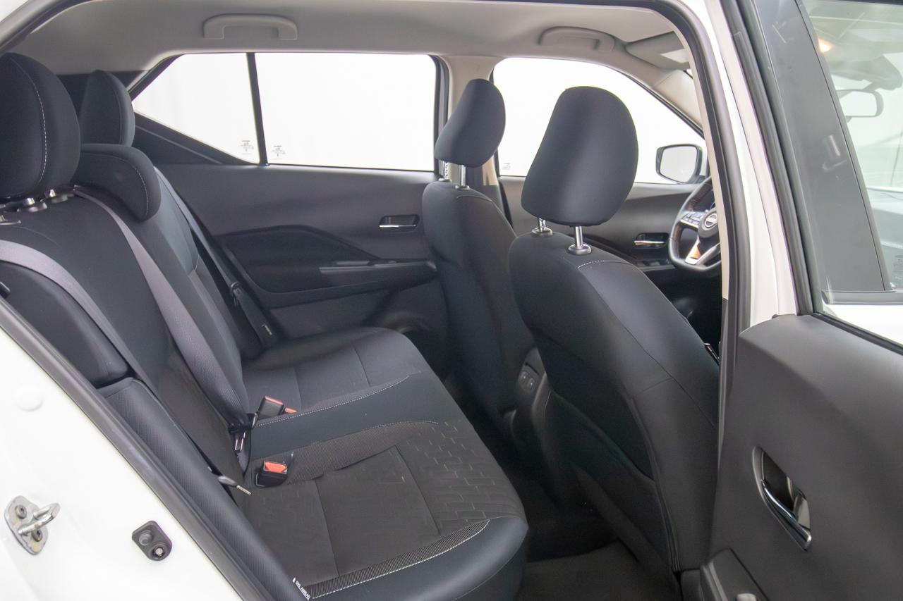 2024 Nissan Kicks SV Photo5
