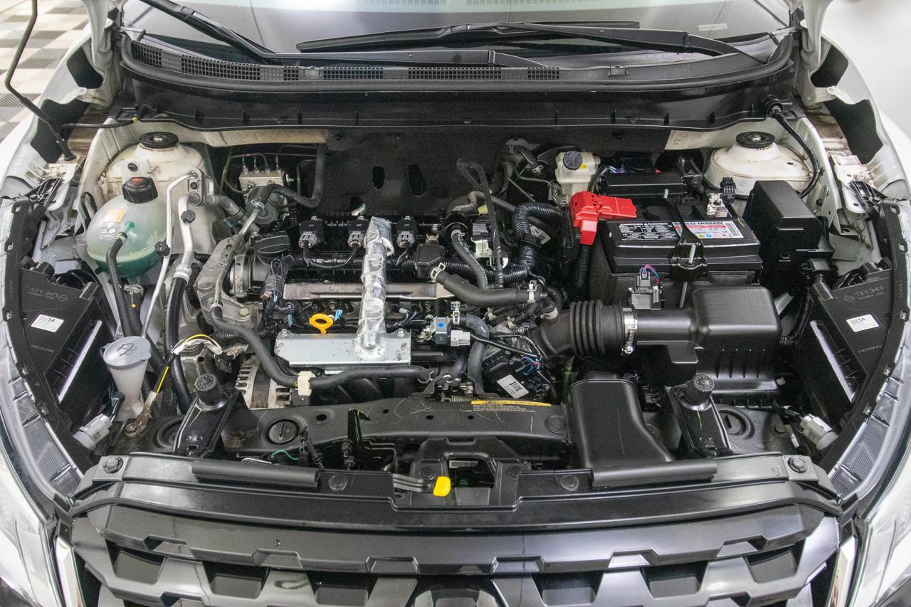 2024 Nissan Kicks SV Photo5